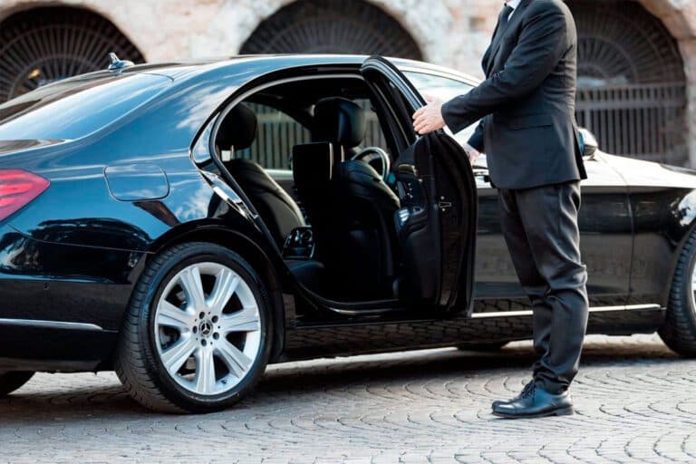 Hamptons to JFK Car Service